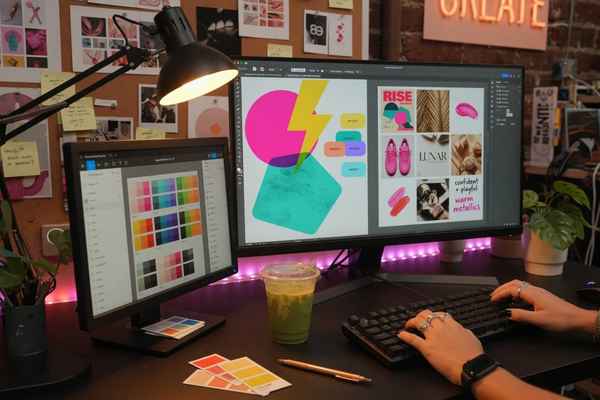 Was kostet eine Website? Webdesign Kosten 2026 im Überblick | Pixoraa